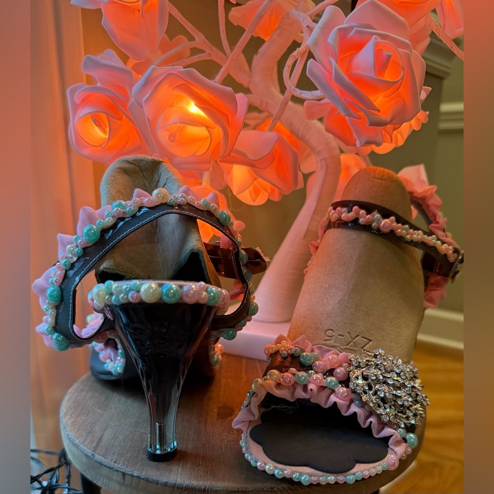 Customized OOAK hand embellished statement heels in “baby shower” theme, 40/9